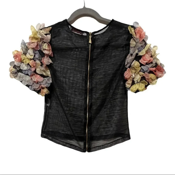 2 Miss Blouse  - Picture 3 of 7